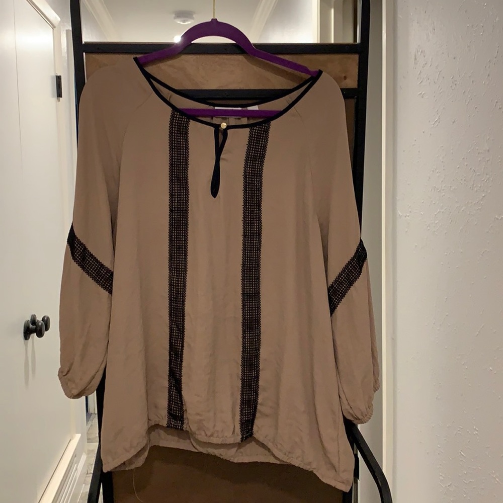 3/4 sleeve blouse